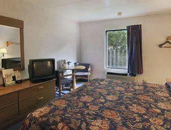 Hotel Surestay By Western 3*